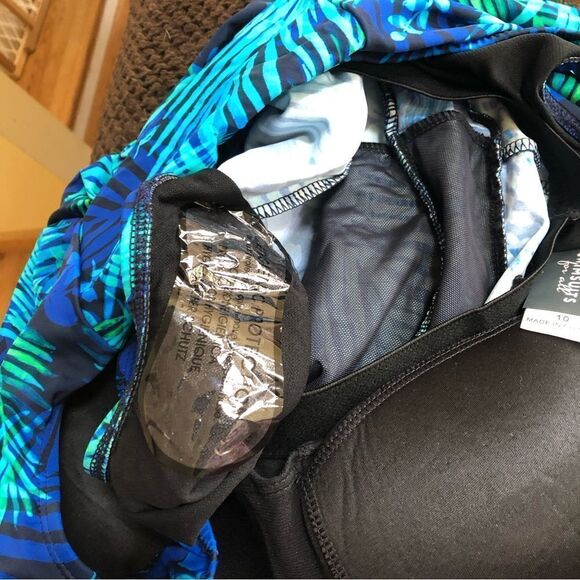 Swimsuits for All V-neck Swim Dress - Picture 4 of 4